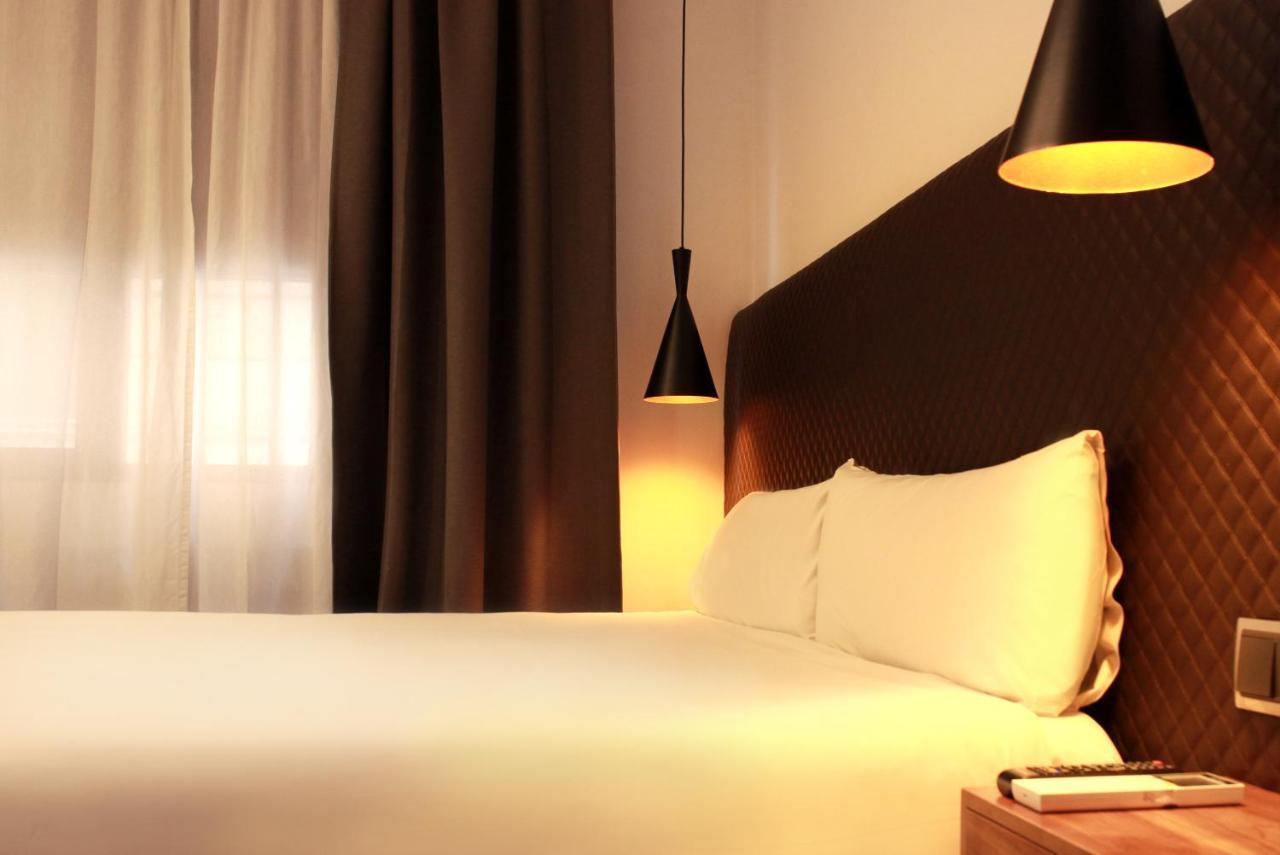 Woohoo Suites มาดริด ภายนอก รูปภาพ